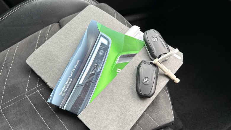 Vauxhall Grandland 1.2 Turbo Ultimate 5dr Petrol Hatchback